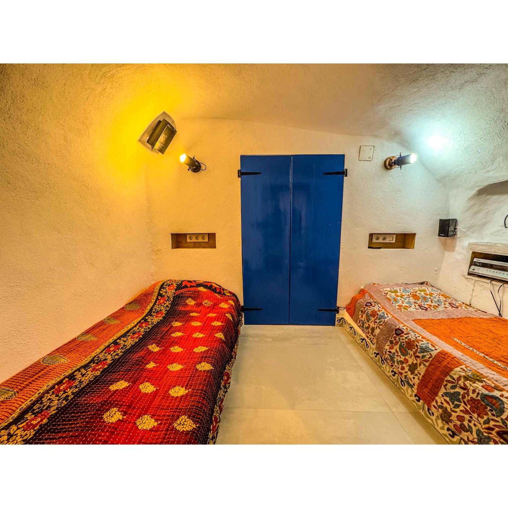 Cueva Ventica Villa Benamaurel ภายนอก รูปภาพ